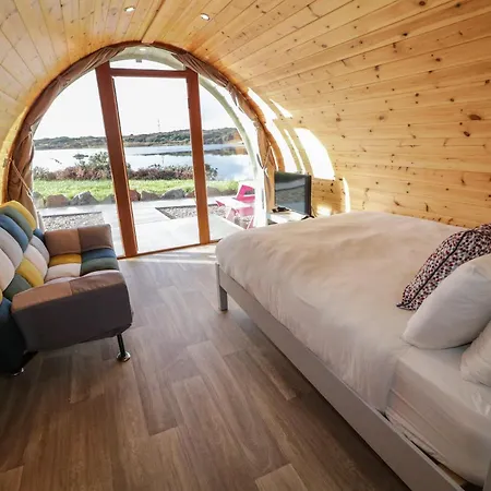 The Wheelhouse Pod No 7 *